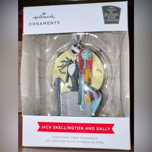🥰 Nightmare Before Christmas Jack Skellington & Sally With Moon Hallmark Disney